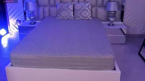 Madeline online show from October 2025 08:56:02 AM