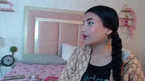 madhison_5 online show from May 2026 12:24:01 PM
