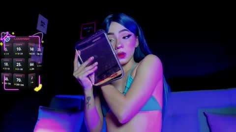 Madison Watson online show from November 2025 10:47:02 AM