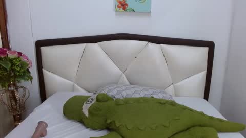 M A D I S O N online show from March 2026 12:16:01 AM