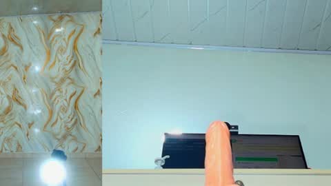 madison_funny online show from June 2026 06:52:01 PM