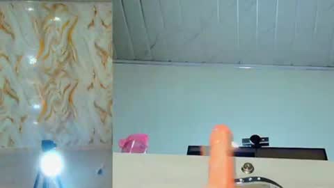 madison_funny online show from June 2026 06:27:01 PM