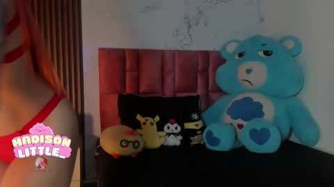 Snapshot of madison_little chatting on March 2025 01:07:01 PM Melissa 700 1400 -5 online show from March 2025 01:07:01 PM