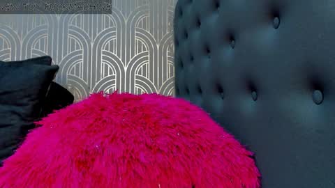 Snapshot of madison_milan chatting on February 2025 09:37:01 AM online show from February 2025 09:37:01 AM