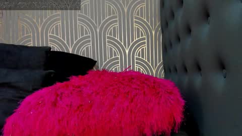 Snapshot of madison_milan chatting on February 2025 12:08:01 PM online show from February 2025 12:08:01 PM