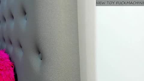 Snapshot of madison_milan chatting on March 2025 04:17:02 AM online show from March 2025 04:17:02 AM