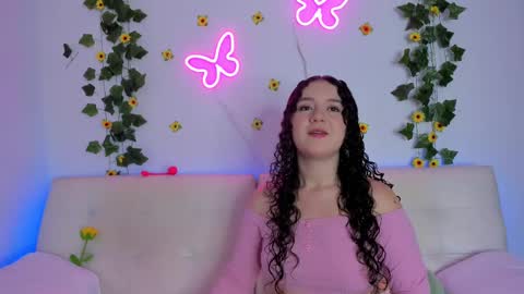 Snapshot of madison_pettis1 chatting on February 2025 04:46:02 AM Madison online show from February 2025 04:46:02 AM