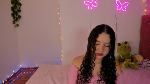 Snapshot of madison_pettis1 chatting on September 2025 03:38:02 AM Madison online show from September 2025 03:38:02 AM