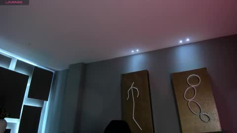 Maddi Collins online show from February 2026 12:06:01 PM