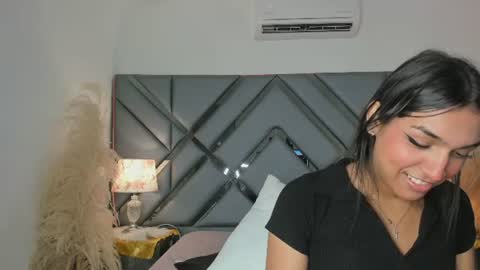 Maddi online show from July 2026 06:17:01 PM