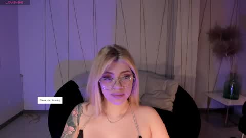 Madison Kane online show from May 2026 11:04:02 AM