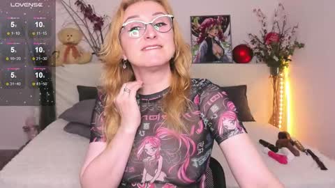 Madisson online show from October 2025 01:25:02 AM