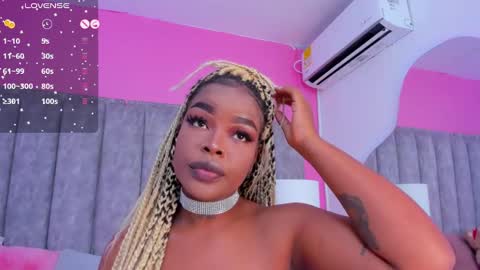 Snapshot of madissonlopez chatting on January 2025 08:46:02 PM Madisson Lopez online show from January 2025 08:46:02 PM