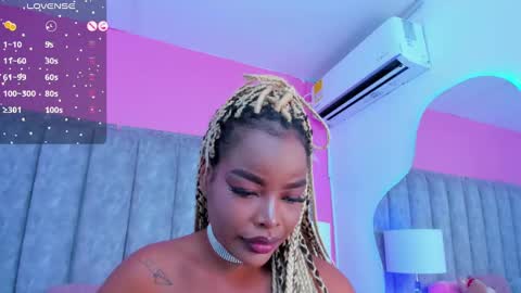 Snapshot of madissonlopez chatting on January 2025 08:31:02 PM Madisson Lopez online show from January 2025 08:31:02 PM