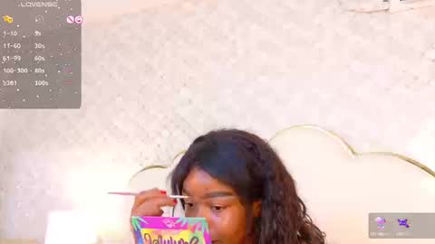 Snapshot of madissonlopez chatting on September 2025 09:18:01 PM Madisson Lopez online show from September 2025 09:18:01 PM