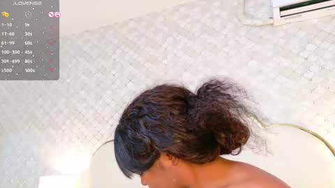 Snapshot of madissonlopez chatting on September 2025 09:08:02 PM Madisson Lopez online show from September 2025 09:08:02 PM