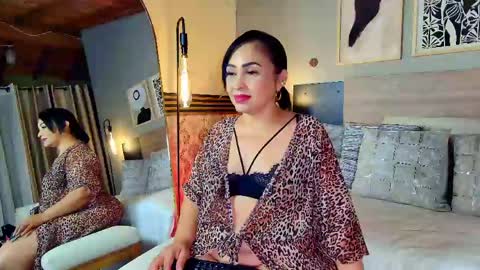 MADISSOONE  online show from May 2026 01:34:02 AM