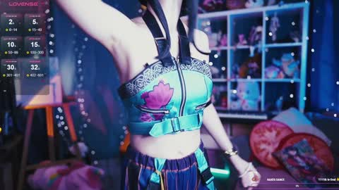 Alice online show from November 2025 02:58:01 AM