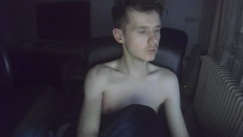 Snapshot of madnessss1215 chatting on February 2026 06:57:02 AM madnessss1215 online show from February 2026 06:57:02 AM