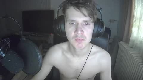 Snapshot of madnessss1215 chatting on February 2026 08:01:02 AM madnessss1215 online show from February 2026 08:01:02 AM