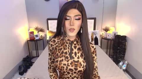 Snapshot of madnesswilxx chatting on October 2025 11:07:01 PM Wil online show from October 2025 11:07:01 PM