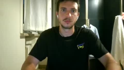 Snapshot of madrotterdam chatting on July 2026 07:23:01 PM Ale online show from July 2026 07:23:01 PM
