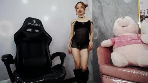 Snapshot of mady0619_ch chatting on April 2026 01:02:02 PM Mady online show from April 2026 01:02:02 PM