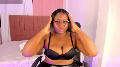 Snapshot of madycarter chatting on December 2025 07:28:02 AM Maddy online show from December 2025 07:28:02 AM