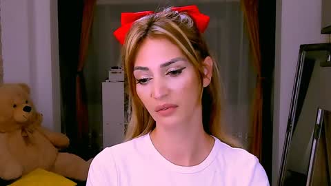 Snapshot of madyeroberts chatting on January 2025 10:12:01 PM Madye Roberts online show from January 2025 10:12:01 PM