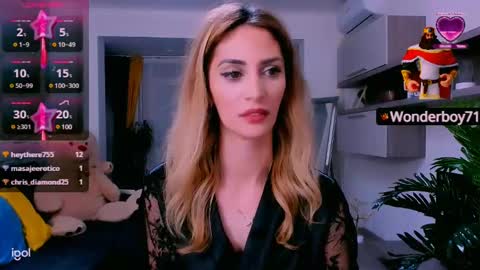 Snapshot of madyeroberts chatting on February 2025 12:43:01 AM Madye Roberts online show from February 2025 12:43:01 AM