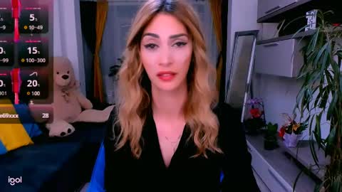 Snapshot of madyeroberts chatting on March 2025 09:51:02 PM Madye Roberts online show from March 2025 09:51:02 PM