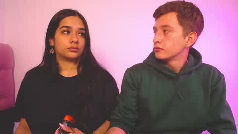 Snapshot of mae_nathan chatting on September 2025 11:35:02 AM mae and nathan online show from September 2025 11:35:02 AM