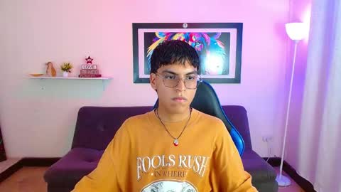 Maik online show from May 2026 09:32:02 PM