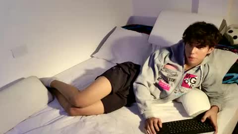 Mael online show from July 2026 08:52:02 PM