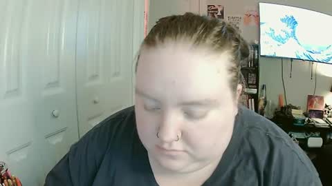 maeluxe online show from July 2026 08:05:01 PM