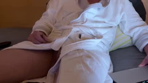 Snapshot of maerte chatting on January 2025 08:27:01 PM maerte online show from January 2025 08:27:01 PM