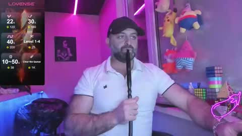 Snapshot of magabear chatting on March 2025 05:14:02 PM Magabear online show from March 2025 05:14:02 PM