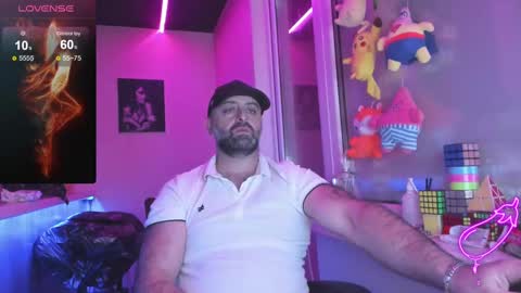 Snapshot of magabear chatting on March 2025 12:04:01 AM Magabear online show from March 2025 12:04:01 AM