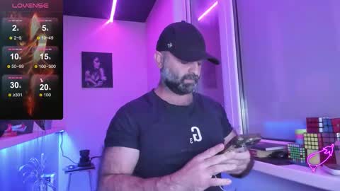 Snapshot of magabear chatting on September 2025 07:15:02 PM Magabear online show from September 2025 07:15:02 PM