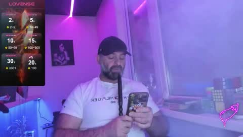 Snapshot of magabear chatting on September 2025 09:33:02 AM Magabear online show from September 2025 09:33:02 AM