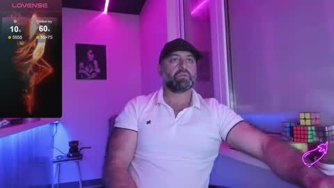 Snapshot of magabear chatting on October 2025 09:29:01 AM Magabear online show from October 2025 09:29:01 AM