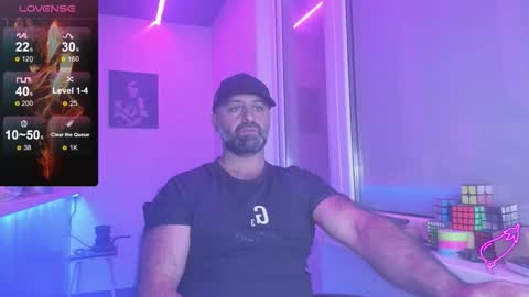 Snapshot of magabear chatting on October 2025 07:00:01 PM Magabear online show from October 2025 07:00:01 PM