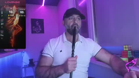 Snapshot of magabear chatting on October 2025 11:48:02 PM Magabear online show from October 2025 11:48:02 PM