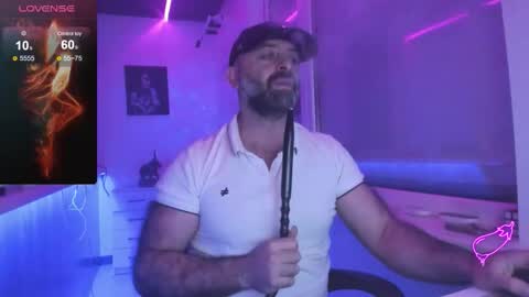 Snapshot of magabear chatting on December 2025 03:17:01 PM Magabear online show from December 2025 03:17:01 PM