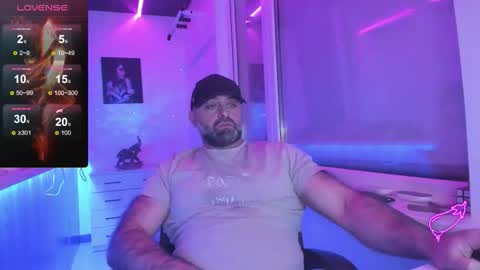 Snapshot of magabear chatting on December 2025 09:24:02 PM Magabear online show from December 2025 09:24:02 PM