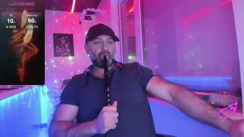 Snapshot of magabear chatting on December 2025 09:13:02 AM Magabear online show from December 2025 09:13:02 AM