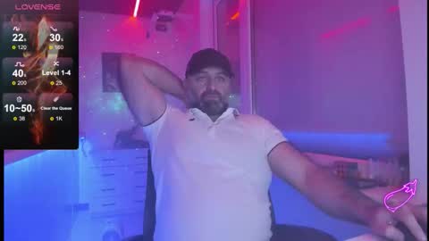 Snapshot of magabear chatting on December 2025 06:46:02 PM Magabear online show from December 2025 06:46:02 PM