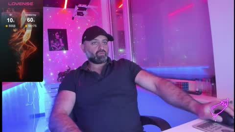 Snapshot of magabear chatting on December 2025 09:38:01 AM Magabear online show from December 2025 09:38:01 AM