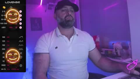 Snapshot of magabear chatting on January 2026 03:45:02 AM Magabear online show from January 2026 03:45:02 AM