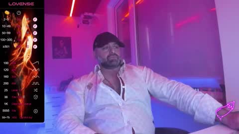 Snapshot of magabear chatting on February 2026 10:58:01 AM Magabear online show from February 2026 10:58:01 AM